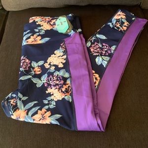 LulaRoe Brave Leggings Floral Print
